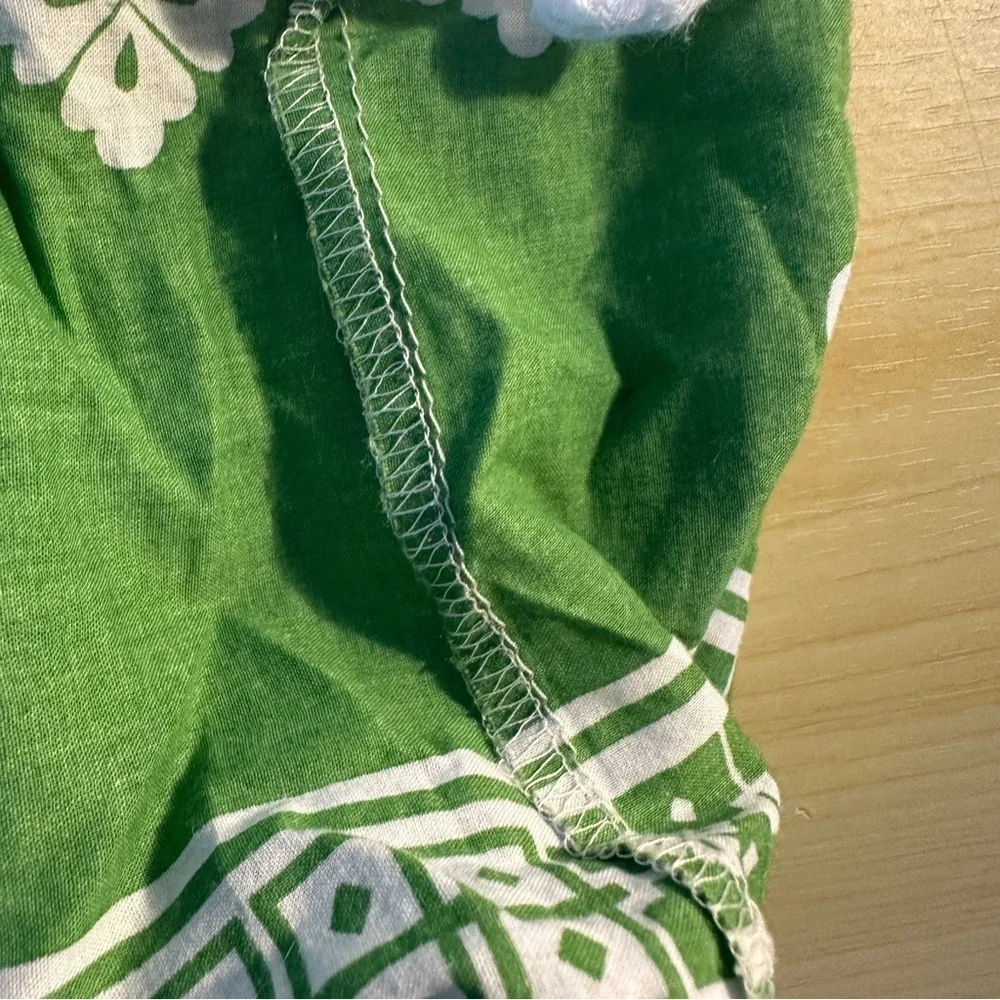 She's Cool Green and White Smocked Short Lined Bubble Mini Skirt size Large
